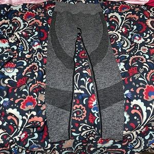 PINK SEAMLESS HIGH WAISTED FULL LENGTH WORKOUT LEGGINGS